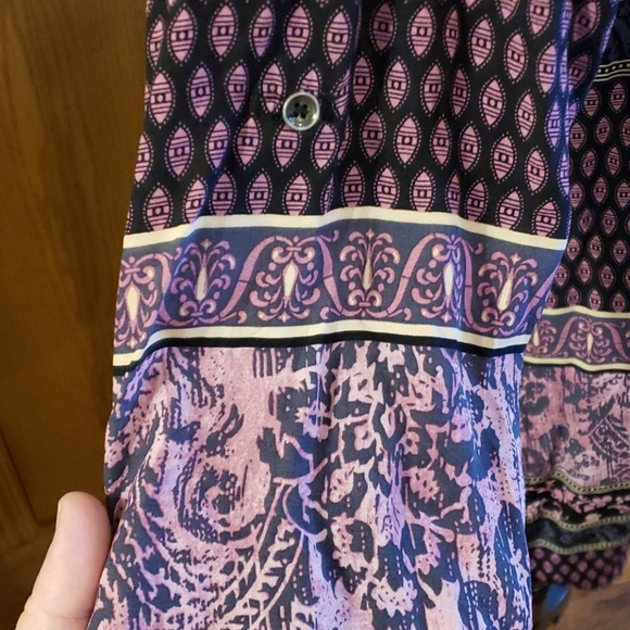 Yest tunic top lightweight purple floral NEW!! - Picture 4 of 7